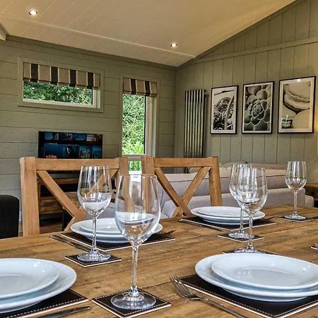 3 Bed In Oc-h32815 Lodge Pickering